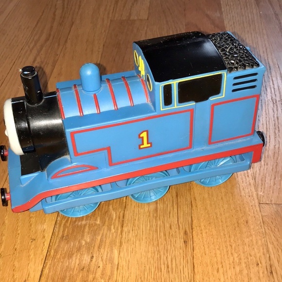 THOMAS THE TRAIN Book - Picture 2 of 6